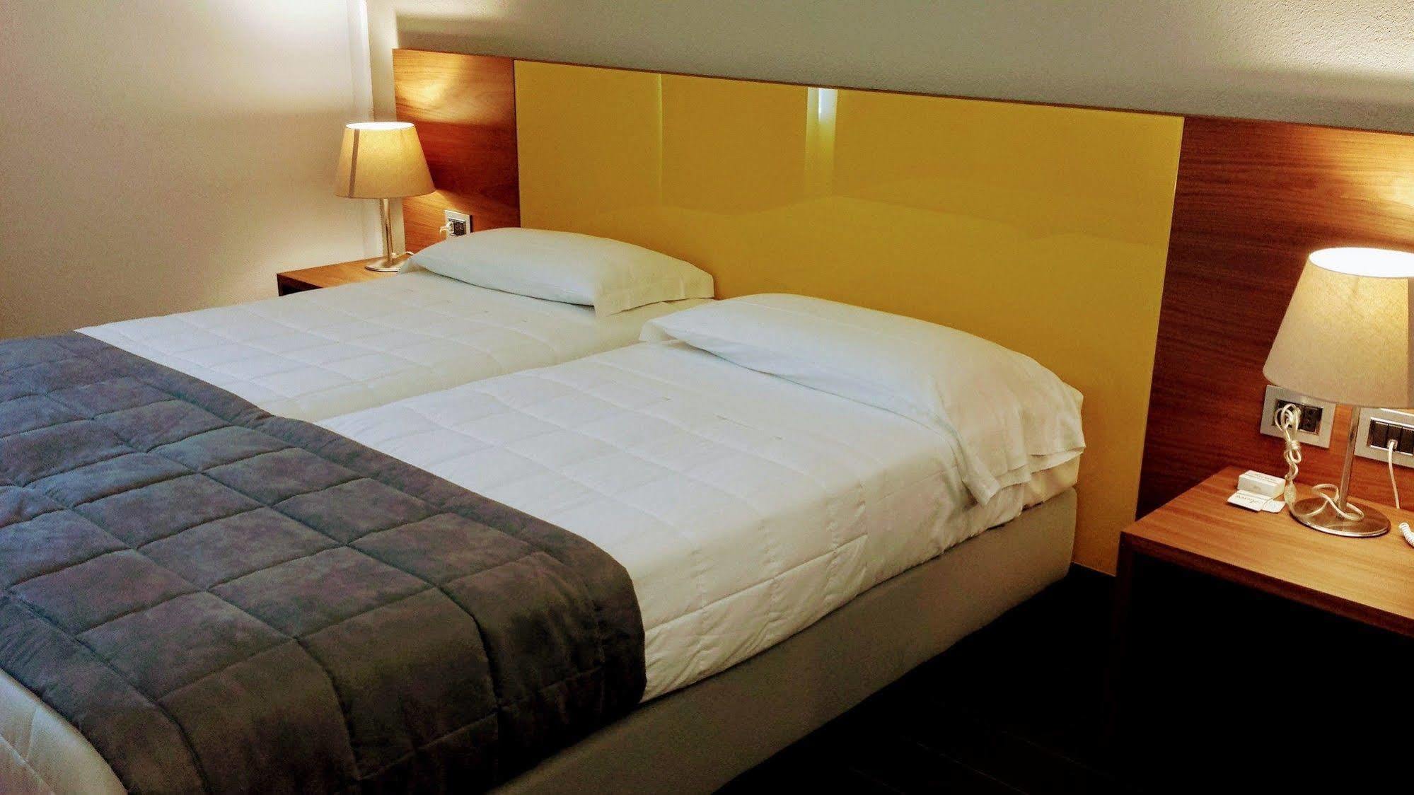 Hotel Sandalia นูโอโร ภายนอก รูปภาพ